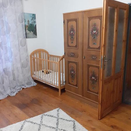 شقة Atelier Spojovaci Český Krumlov المظهر الخارجي الصورة
