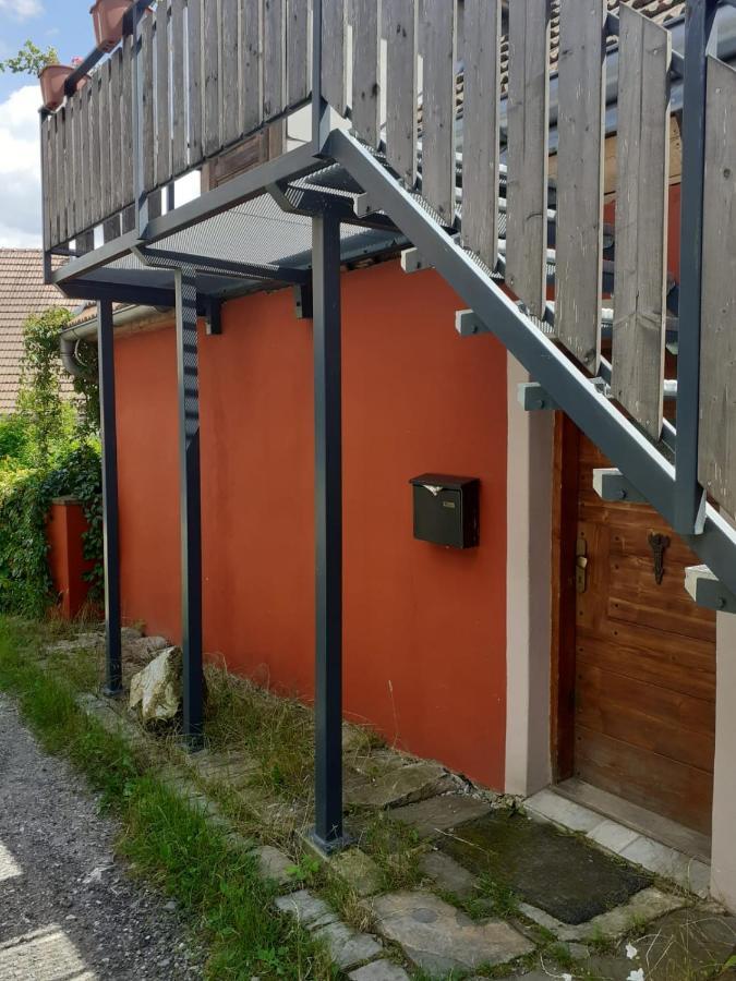 شقة Atelier Spojovaci Český Krumlov المظهر الخارجي الصورة