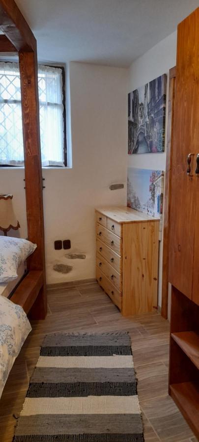 شقة Atelier Spojovaci Český Krumlov المظهر الخارجي الصورة