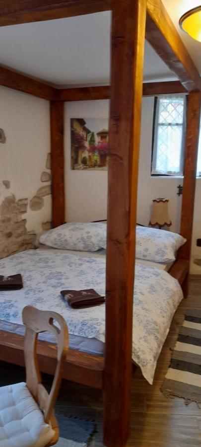 شقة Atelier Spojovaci Český Krumlov المظهر الخارجي الصورة