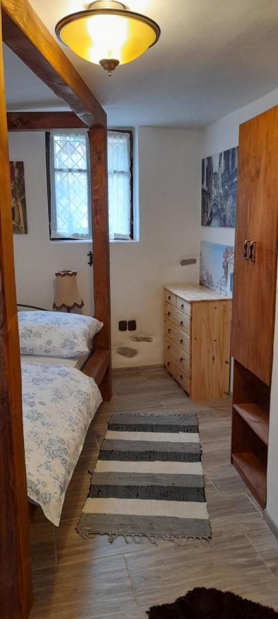 شقة Atelier Spojovaci Český Krumlov المظهر الخارجي الصورة