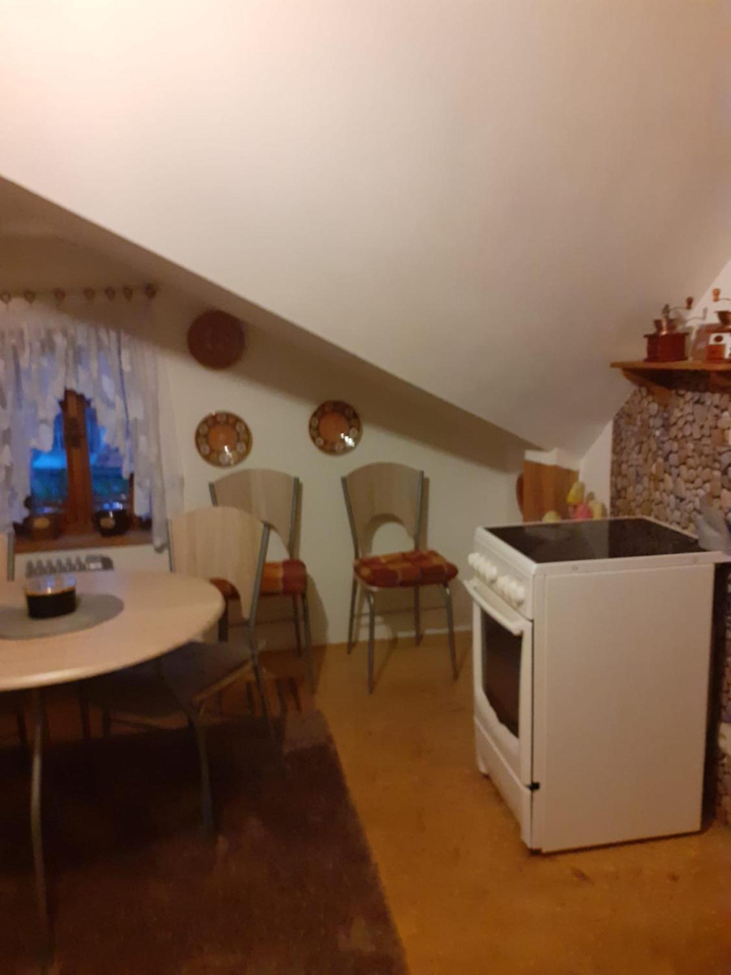شقة Atelier Spojovaci Český Krumlov المظهر الخارجي الصورة